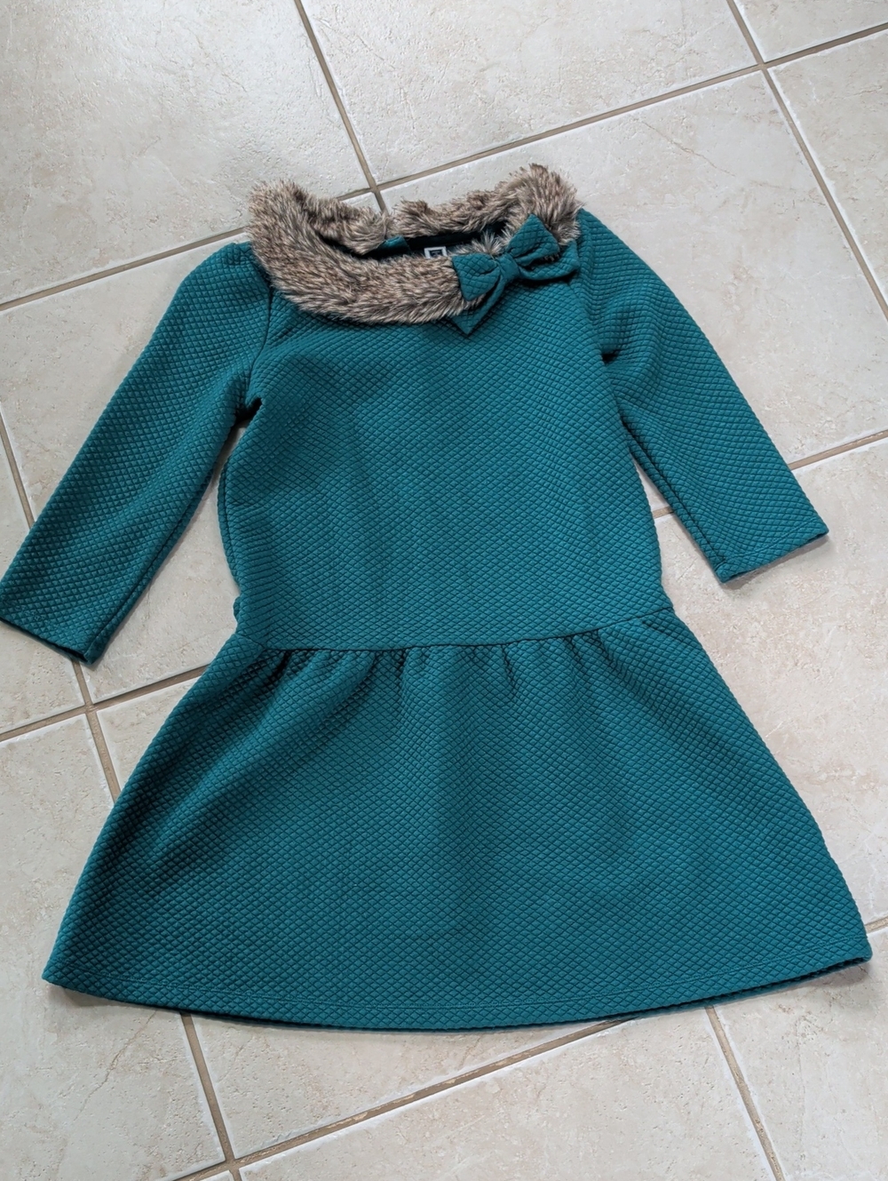 Janie and Jack Girls Size 12 Teal Textured Dress with Faux Fur Collar and Bow